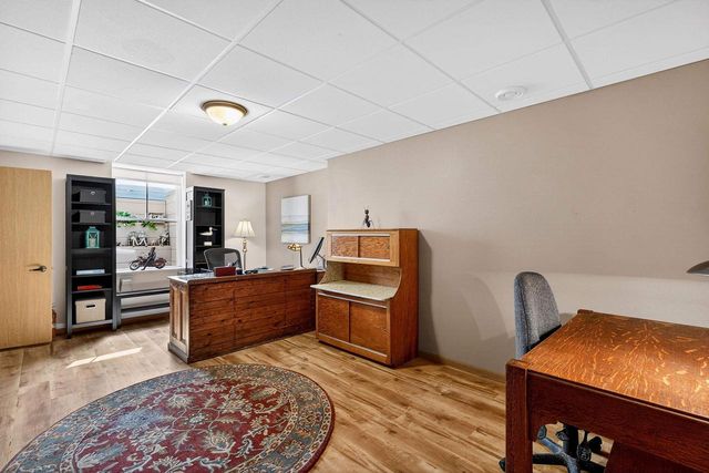 6614 CARLTON Drive, Madison, WI 53718