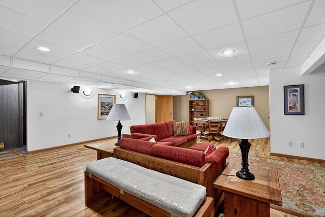 6614 CARLTON Drive, Madison, WI 53718