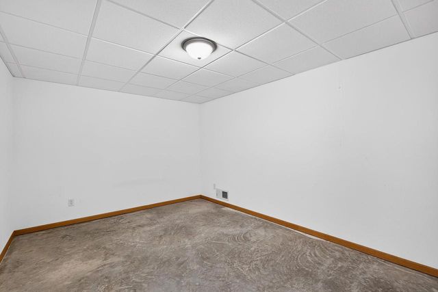 6614 CARLTON Drive, Madison, WI 53718