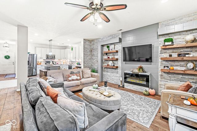 874 Adena Lane, Westfield, IN 46074