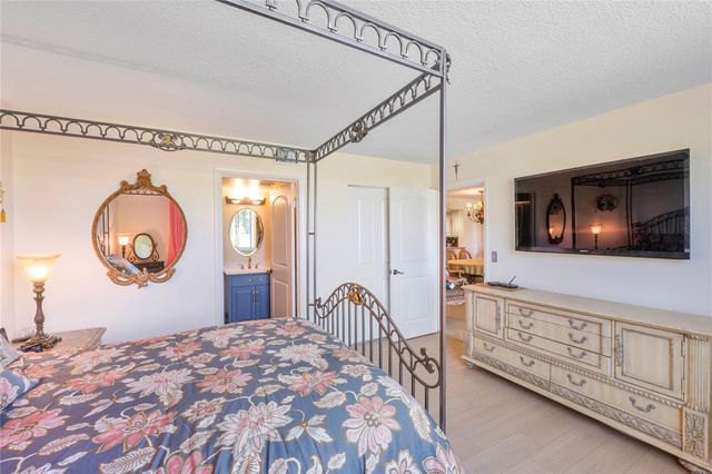 7684 NW 18th St 102, Margate, FL 33063