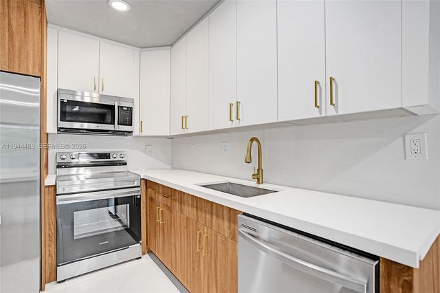 3171 Jackson Blvd, Fort Lauderdale, FL 33312