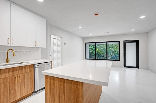 3171 Jackson Blvd, Fort Lauderdale, FL 33312