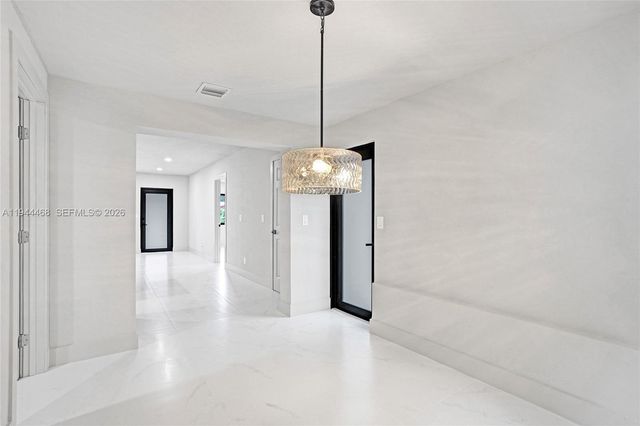 3171 Jackson Blvd, Fort Lauderdale, FL 33312