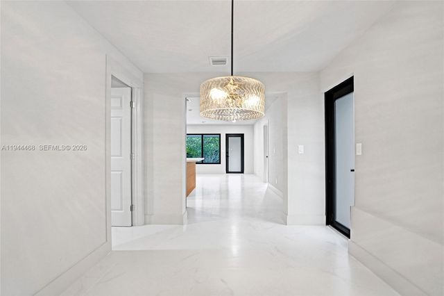 3171 Jackson Blvd, Fort Lauderdale, FL 33312