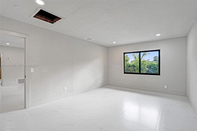 3171 Jackson Blvd, Fort Lauderdale, FL 33312