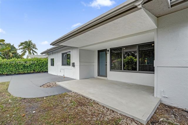 3171 Jackson Blvd, Fort Lauderdale, FL 33312