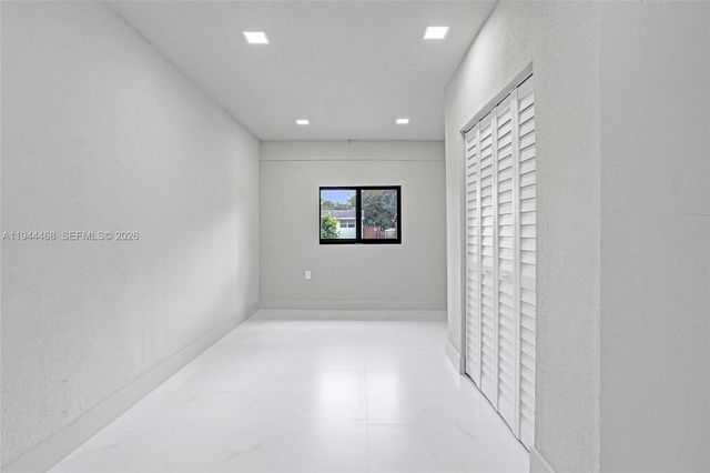 3171 Jackson Blvd, Fort Lauderdale, FL 33312