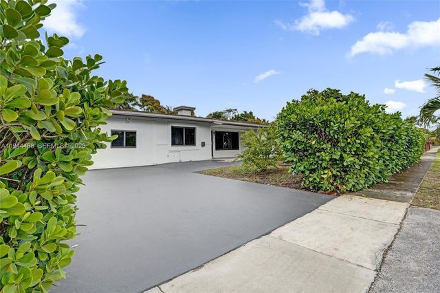 3171 Jackson Blvd, Fort Lauderdale, FL 33312