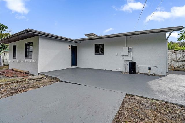 3171 Jackson Blvd, Fort Lauderdale, FL 33312