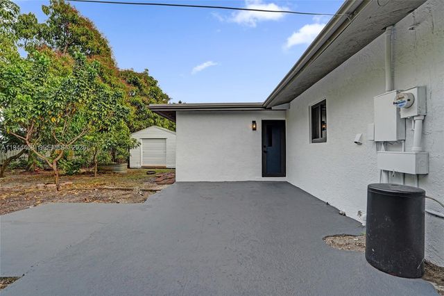 3171 Jackson Blvd, Fort Lauderdale, FL 33312