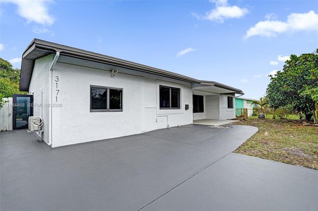 3171 Jackson Blvd, Fort Lauderdale, FL 33312