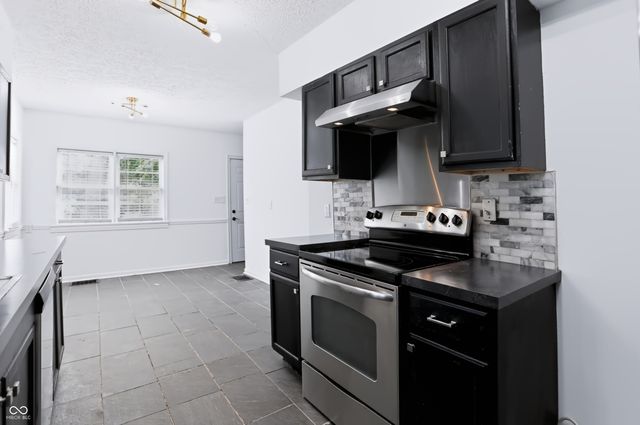 902 N Drexel Avenue, Indianapolis, IN 46201