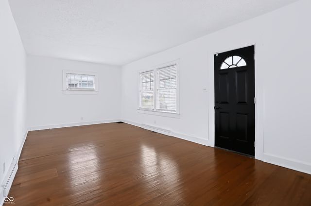 902 N Drexel Avenue, Indianapolis, IN 46201