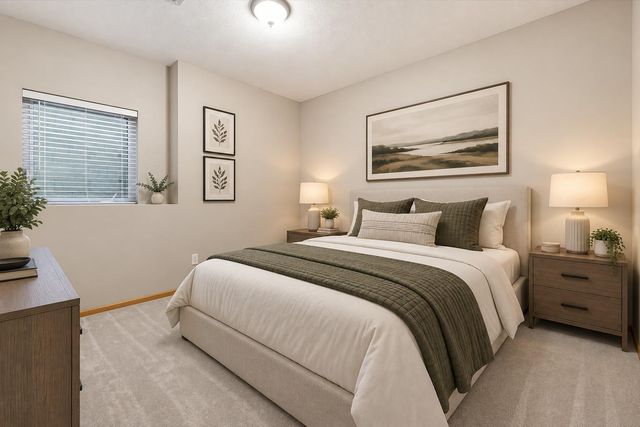 6808 Cambridge Road, Shakopee, MN 55379