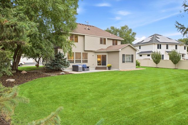 6808 Cambridge Road, Shakopee, MN 55379