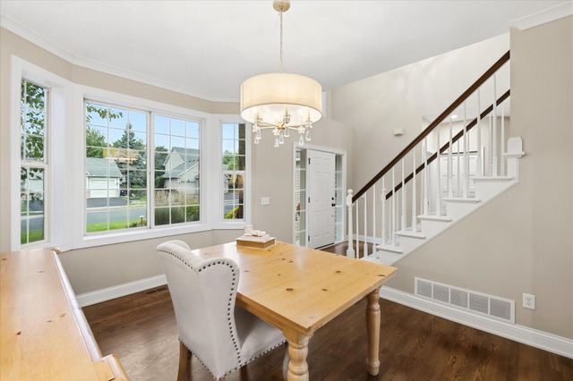 6808 Cambridge Road, Shakopee, MN 55379