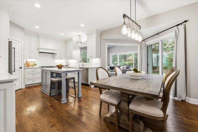 6808 Cambridge Road, Shakopee, MN 55379
