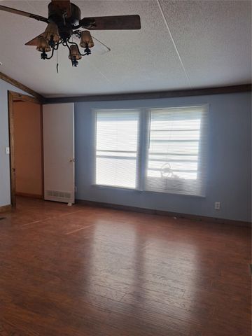 2042 N Elmdale Road N, Abilene, TX 79601