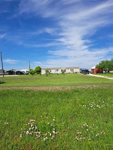 2042 N Elmdale Road N, Abilene, TX 79601