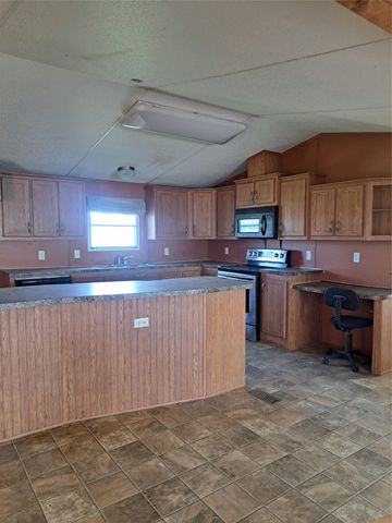 2042 N Elmdale Road N, Abilene, TX 79601