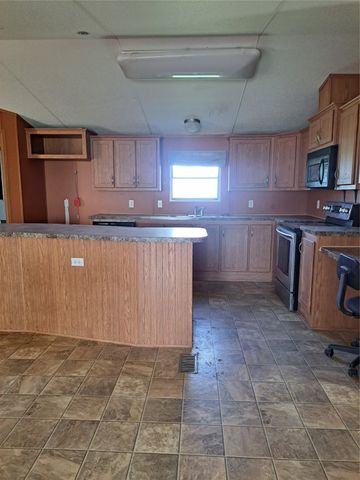2042 N Elmdale Road N, Abilene, TX 79601