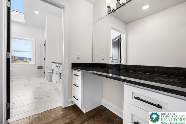 5031 Hunter Lane, Emmaus Boro, PA 18049