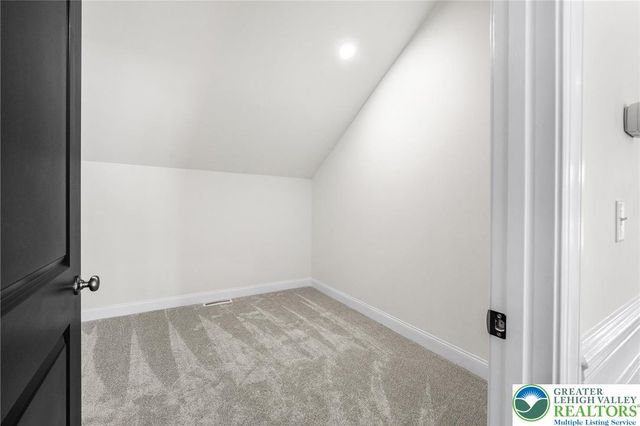 5031 Hunter Lane, Emmaus Boro, PA 18049