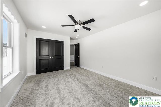 5031 Hunter Lane, Emmaus Boro, PA 18049