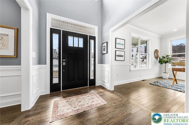 5031 Hunter Lane, Emmaus Boro, PA 18049