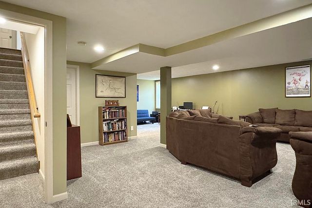 13510 Crestwicke Court, Middlebury, IN 46540