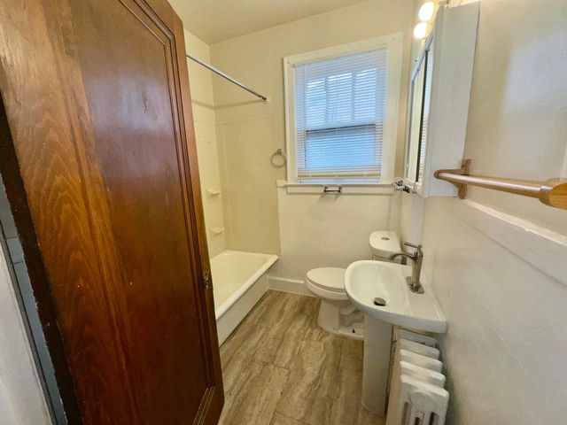 2681 Pasadena Street, Wayne City, MI 48238