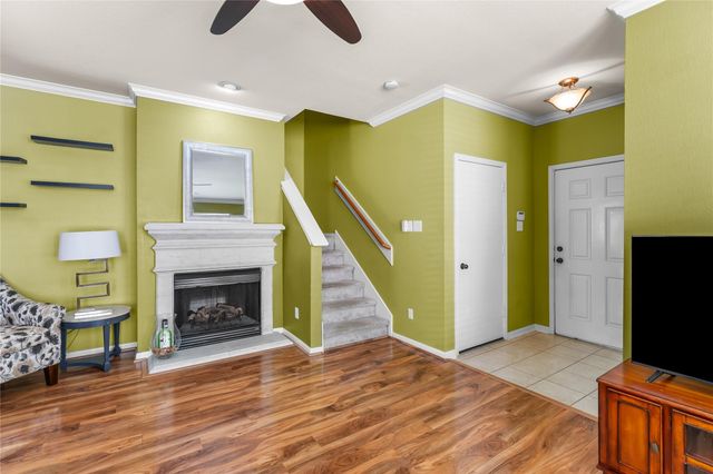 7911 Barnes Ridge Lane, Houston, TX 77072