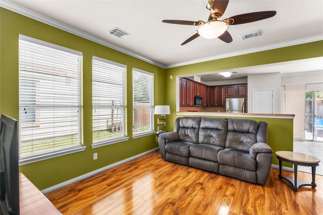 7911 Barnes Ridge Lane, Houston, TX 77072