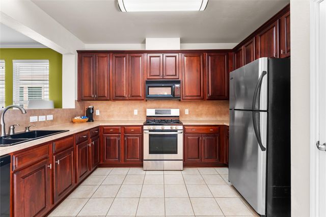7911 Barnes Ridge Lane, Houston, TX 77072