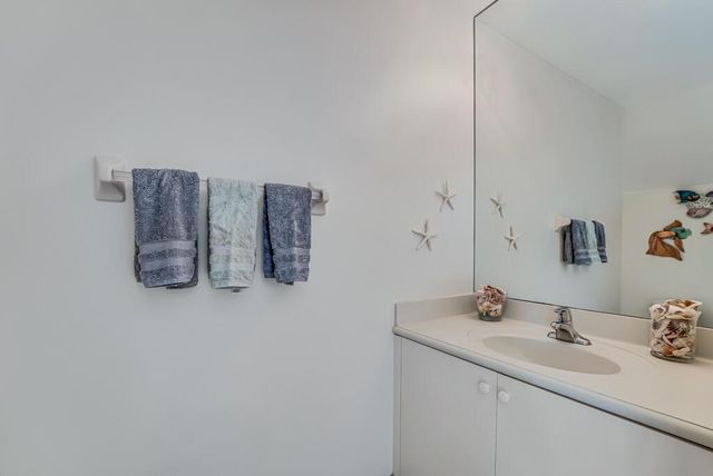 5402 Eastbay Drive, Greenacres, FL 33463