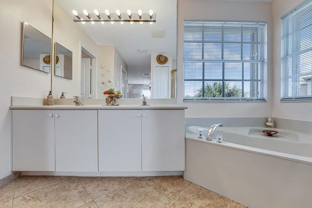 5402 Eastbay Drive, Greenacres, FL 33463