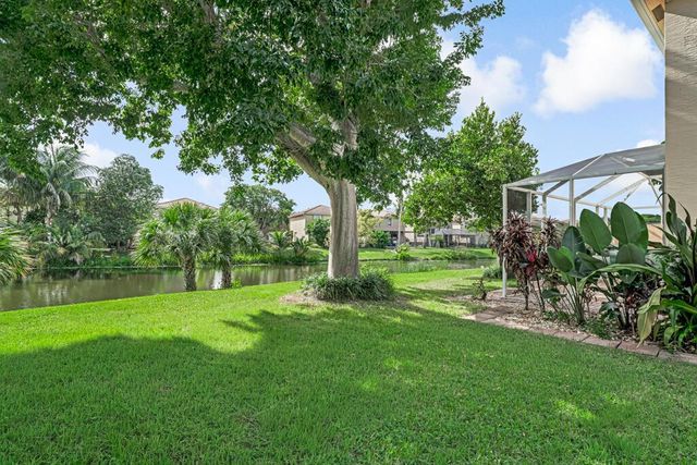 5402 Eastbay Drive, Greenacres, FL 33463