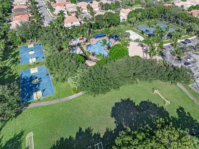 5402 Eastbay Drive, Greenacres, FL 33463