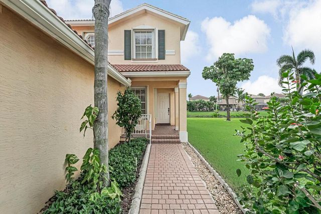 5402 Eastbay Drive, Greenacres, FL 33463