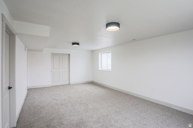 5556 S 3800 W, Roy, UT 84067