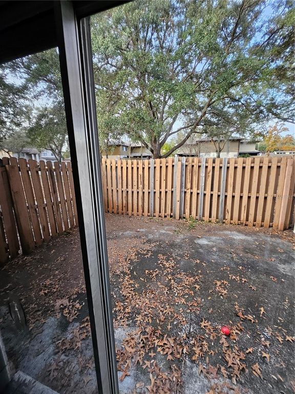 Image 16 of property listing at 4825 LIGHTHOUSE CIRCLE GE, Orlando, FL 32808