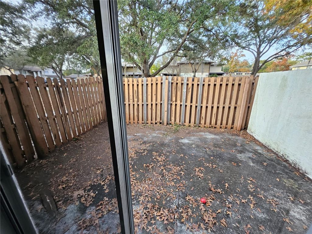 Image 7 of property listing at 4825 LIGHTHOUSE CIRCLE GE, Orlando, FL 32808