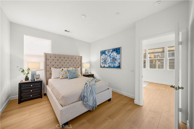 6956 La Rochelle, Chino, CA 91710