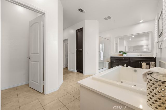 6956 La Rochelle, Chino, CA 91710