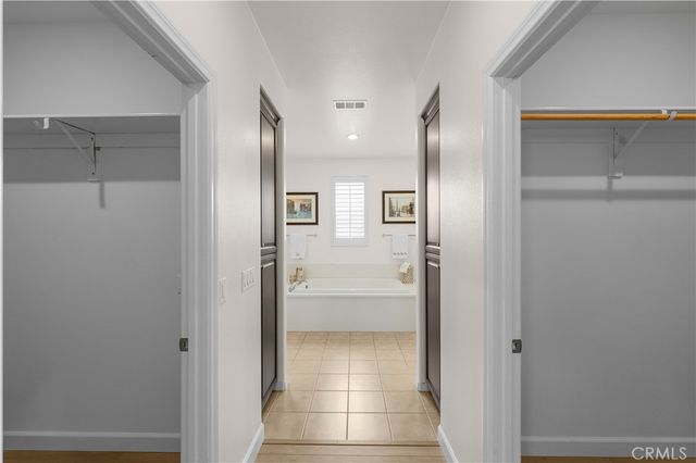 6956 La Rochelle, Chino, CA 91710