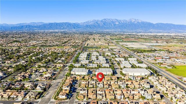 6956 La Rochelle, Chino, CA 91710