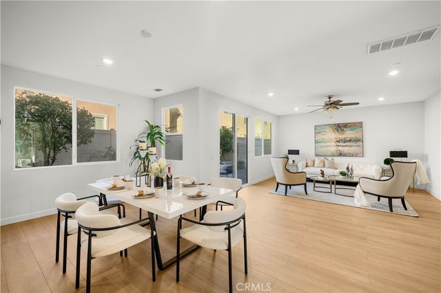 6956 La Rochelle, Chino, CA 91710