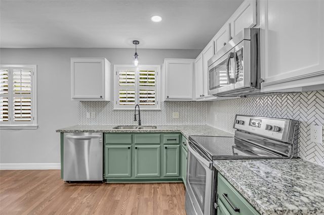 4795 Slade Ben Lane, Alvin, TX 77511