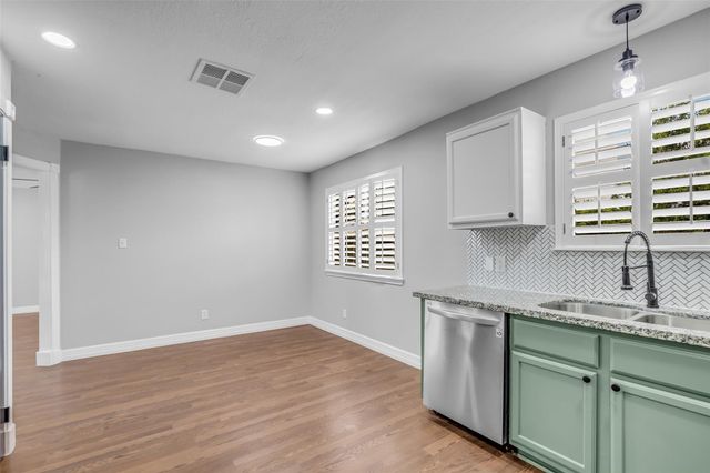 4795 Slade Ben Lane, Alvin, TX 77511